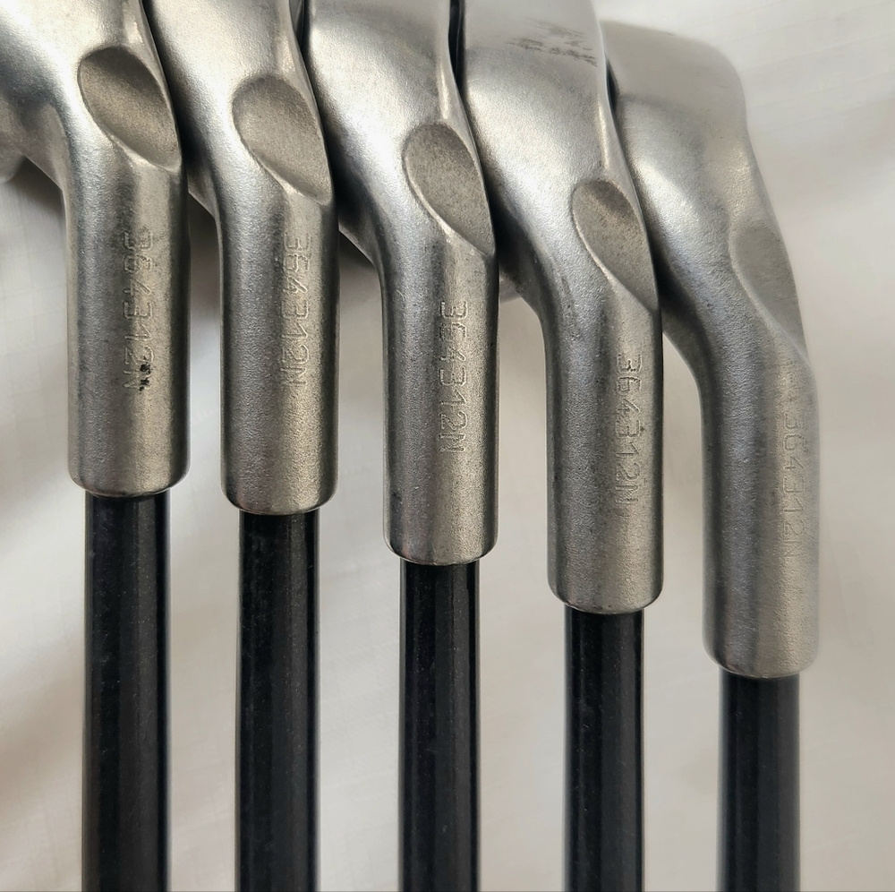 ‼️SOLDPing i3 0-Size iron set 6,7,8,9 and S wedge Graphite shaft 350 series - Picture 8 of 15